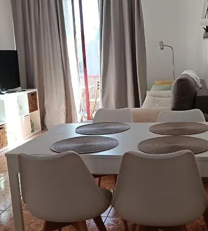Apartment With Terrace In Salinetas Beach. Melenara